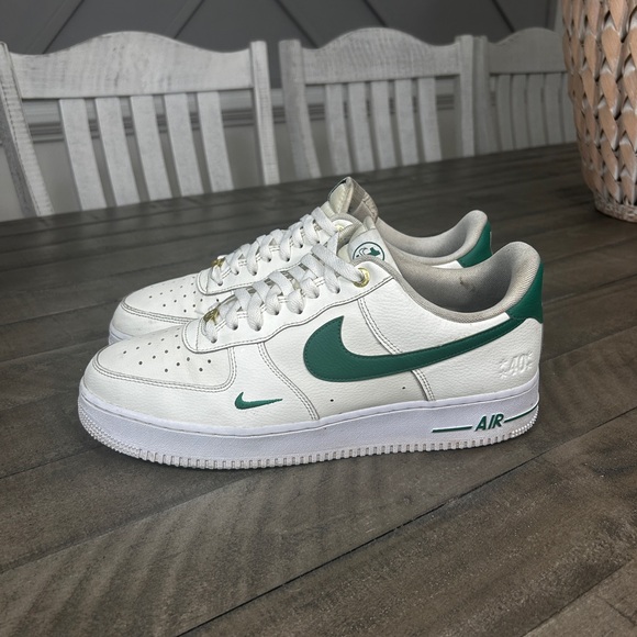 Nike Air Force 1 07 LV8 40th Anniversary 2022 Men size 11.5 - Picture 3 of 7